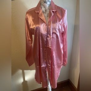 Be Wicked long sleeve silky button‎ down sleep shirt